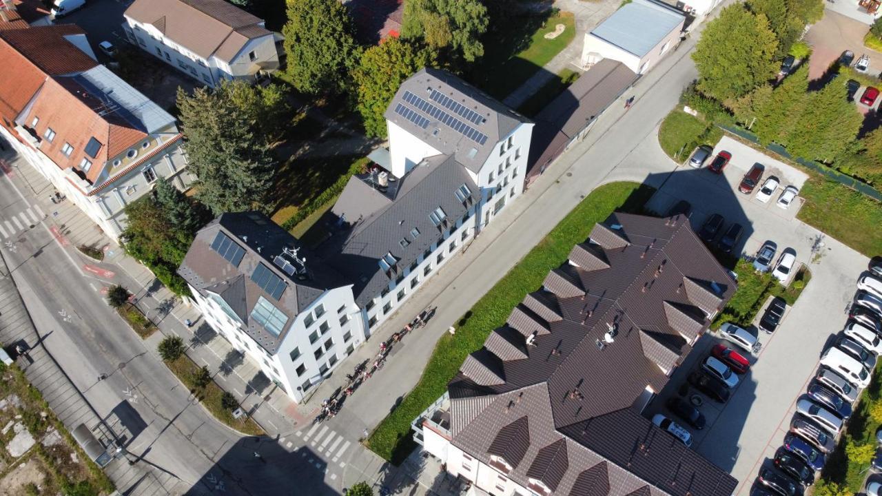 Apartments Radka Trebon Exterior photo